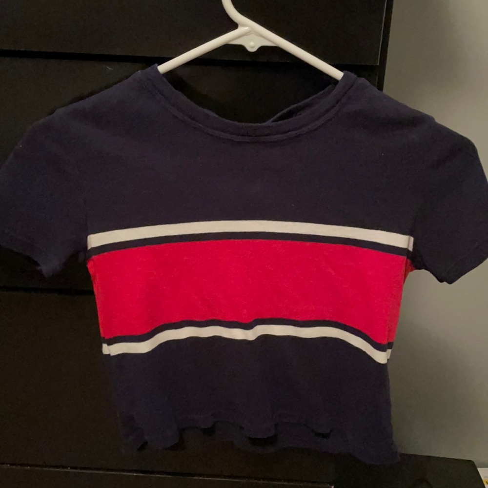 Red white and blue cropped tee